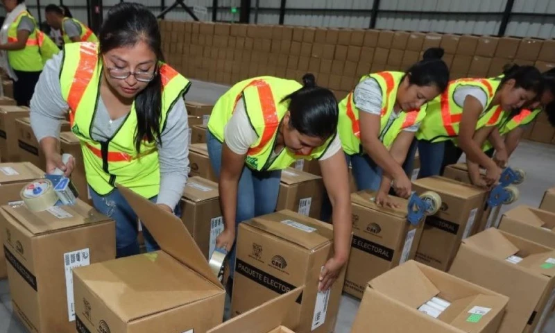 El 100 % de las papeletas electorales de Binomio Presidencial están impresas / Foto: cortesía CNE