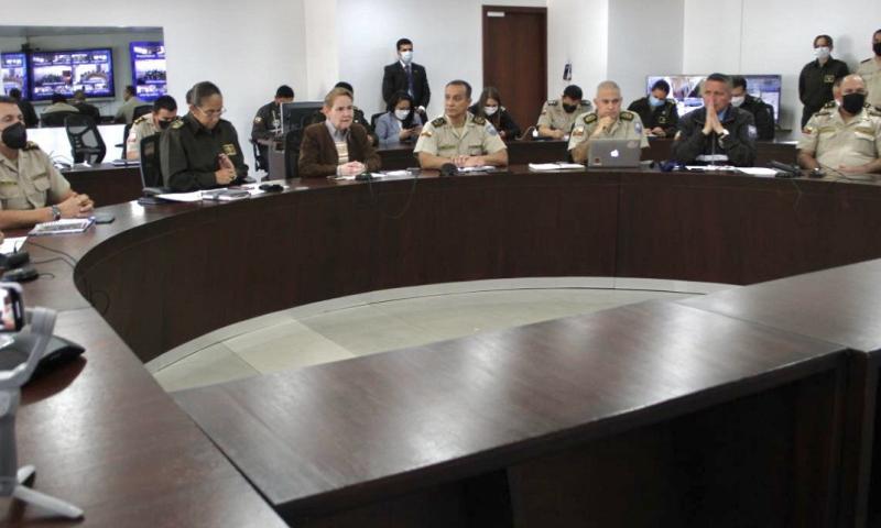 El uso de la fuerza de los uniformados fue medido, según Alexandra Vela / Foto: EFE