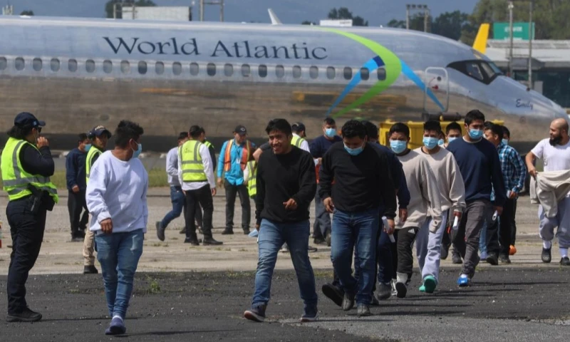 Los agentes de ICE también se han dejado ver muy a menudo en las obras de construcción / Foto: EFE