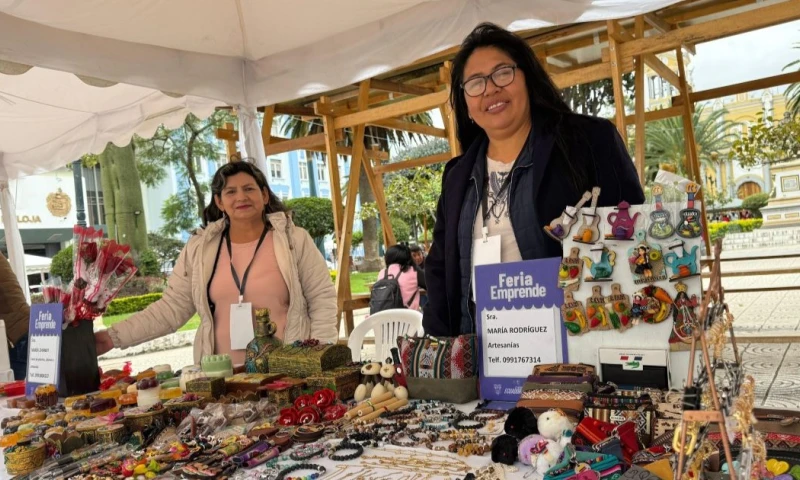 La feria se desarrolló en el Parque Central de Loja / Foto: cortesía MIES