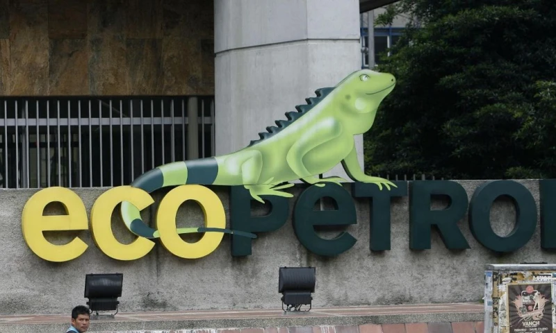 Acordaron la comercialización conjunta de hasta 249 millones de pies cúbicos por día / Foto: EFE