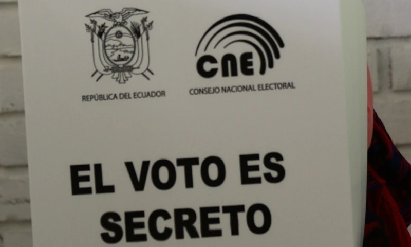 Ocho empresas y personas naturales registradas para exit poll / Foto: EFE