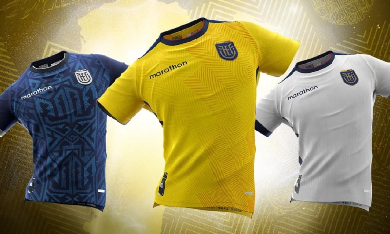 La gala mostró los tres tipos de camiseta que usará la selección ecuatoriana en los partidos que disputará en Catar / Foto: cortesía la Tri