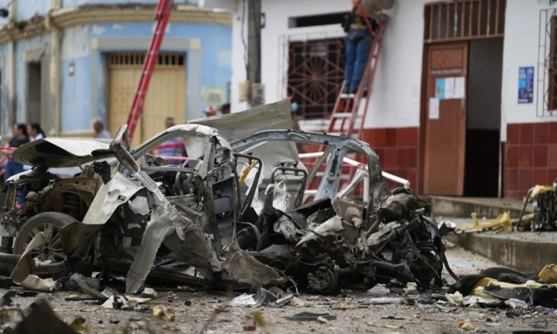 En Cauca fueron detonados dos carros bomba en los municipios de El Bordo y Corinto / Foto: EFE
