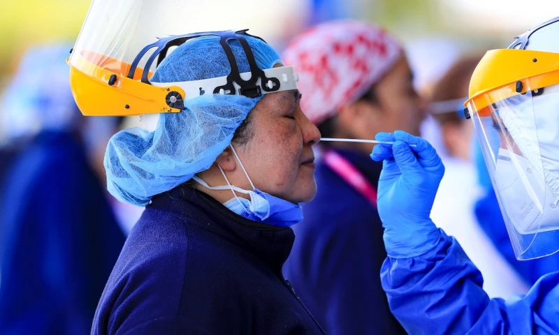 Ecuador suma 1.837 nuevos casos de covid-19 y acumula 845.597 en pandemia / Foto: EFE