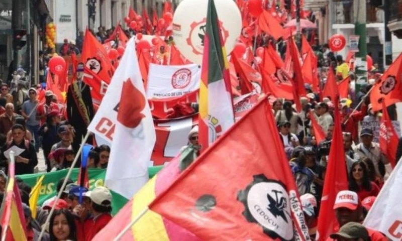 La movilización del 11 de septiembre partirá desde la sede del IESS en Quito / Foto: cortesía