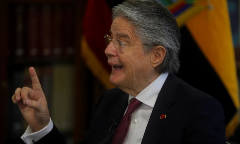 Ecuador se encuentra a las puertas de un nuevo arbitraje internacional ante la reiterada negativa del Gobierno de no negociar la extensión de los contratos de dos bloques petroleros / Foto: EFE