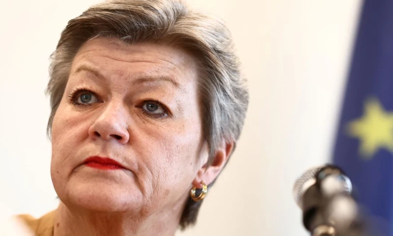 La comisaria europea tiene previsto reunirse este lunes con el presidente ecuatoriano, Guillermo Lasso / Foto: EFE