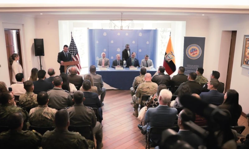 La iniciativa busca mejorar la capacidad institucional para detectar y combatir actividades ilícitas / Foto: cortesía US Embassy Ecuador