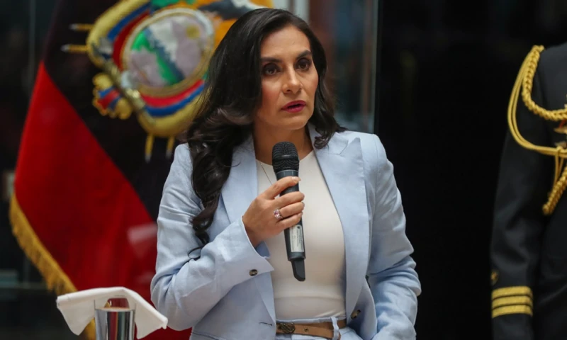 Abad sostiene que Noboa debe cumplir con la Constitución / Foto: EFE