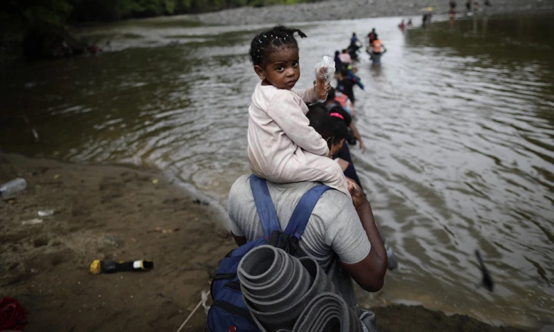 Médicos Sin Fronteras, ha atendido a 397 supervivientes de violencia sexual, 107 solo en octubre, incluidos niños / Foto: EFE 