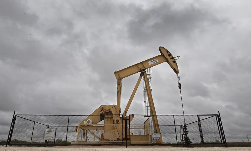 3.239 millones de dólares por venta de crudo en el primer semestre / Foto: EFE