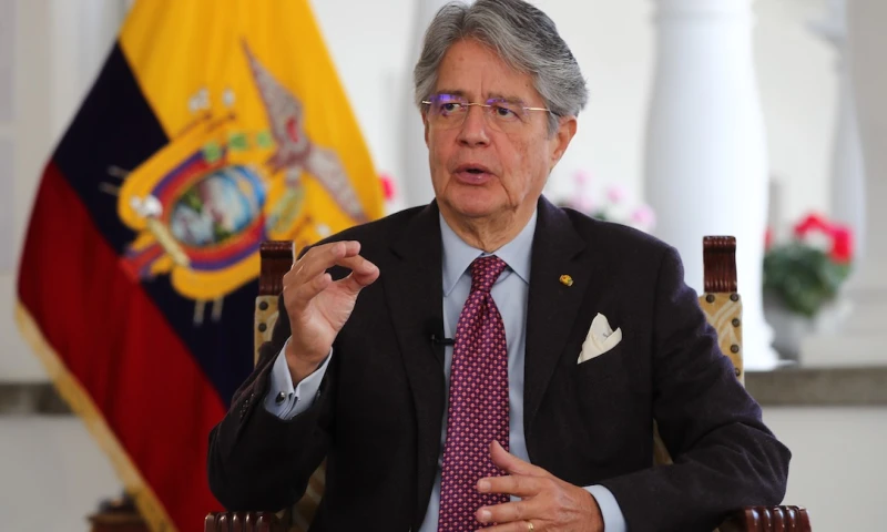 Lasso vetó parcialmente la ley del aborto por violación / Foto: EFE