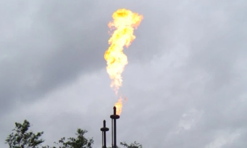 Aprovechar el gas de los mecheros, un plan no tan fácil de cumplir / Foto: El Oriente