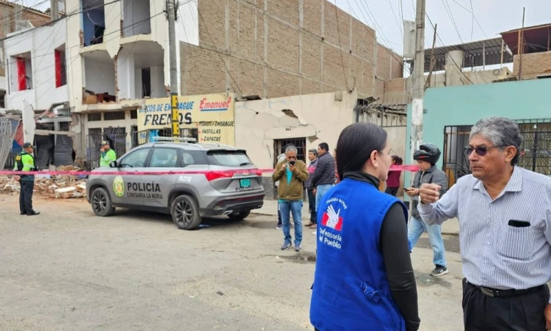 La onda expansiva causó daños en inmuebles y construcciones en un radio de 100 metros cuadrados / Foto: cortesía Defensoría del Pueblo de Perú