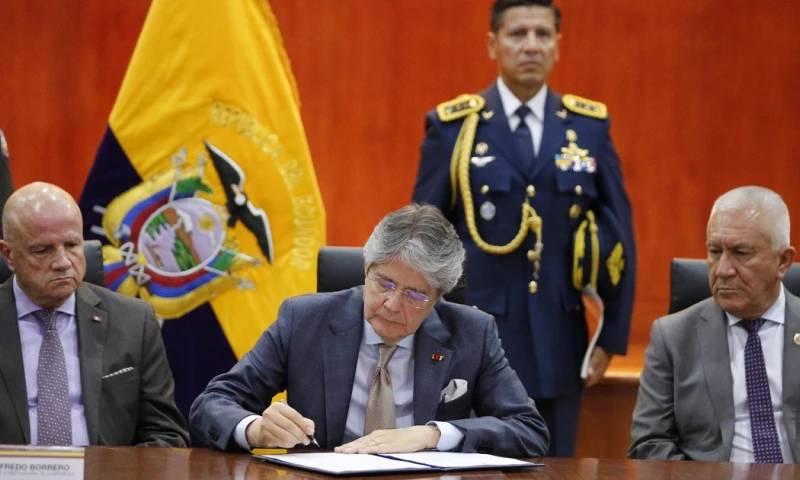 Este Reglamento aclara disposiciones confusas de la norma y profundiza aspectos relevantes para la actuación de policías, militares y guardias de las prisiones / Foto: cortesía Presidencia de la República