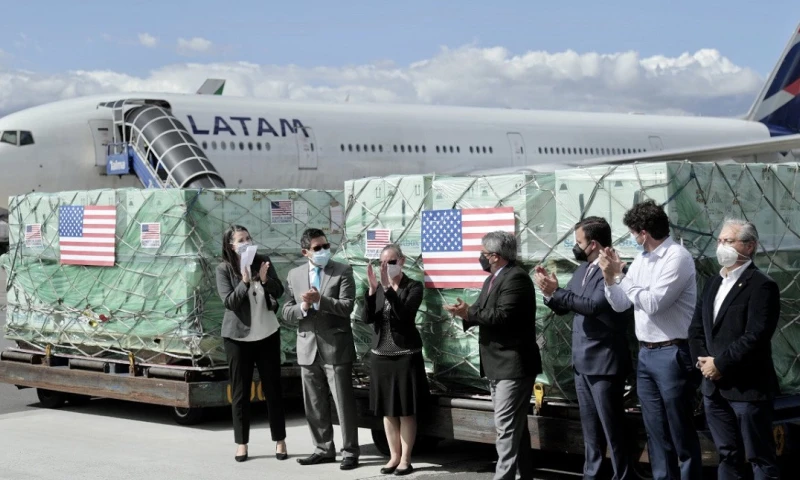 Ecuador recibe otro millón de vacunas de Pfizer donadas por Estados Unidos / Foto: cortesía Vicepresidencia