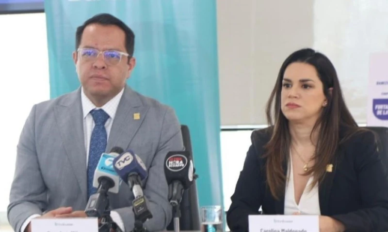 BanEcuador y Pro Ecuador firmaron un convenio interinstitucional / Foto: cortesía Ministerio de Producción