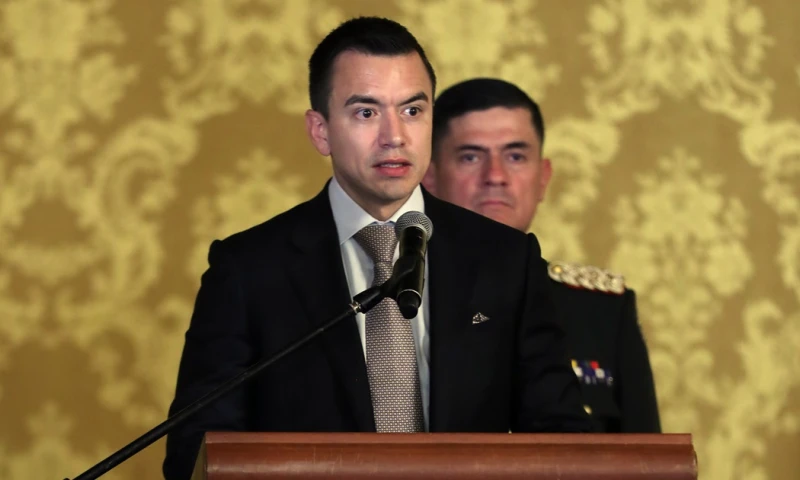 La medida fue establecida mediante decreto ejecutivo del presidente Daniel Noboa./ Foto: cortesía EFE