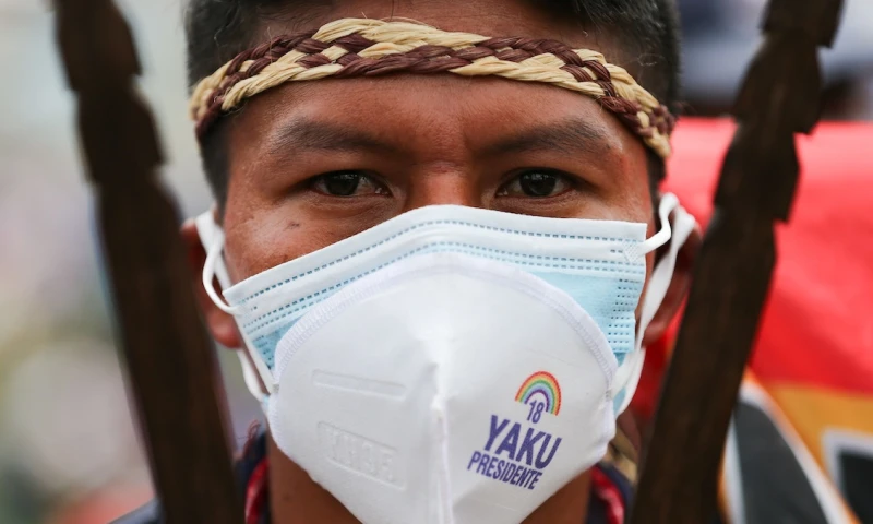 Indígenas convocan a nueva movilización por el recuento de votos / foto EFE