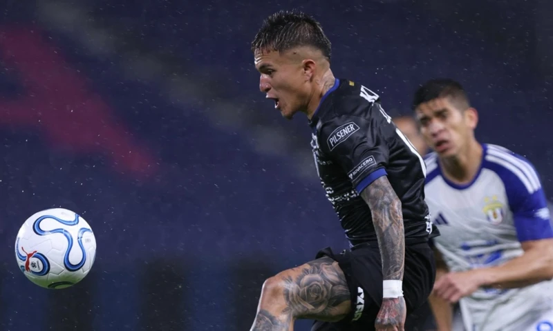 Los 'negriazules' reaccionaron en casa, venciendo a Universidad Central y encabezan su zona en la Copa Libertadores 2026/ Foto: cortesía