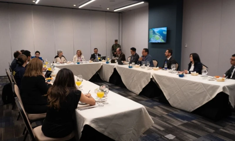 Colombia también anunció que prepara un decreto para imponer aranceles similares a más de 50 productos ecuatorianos / Foto: cortesía Cancillería de Colombia