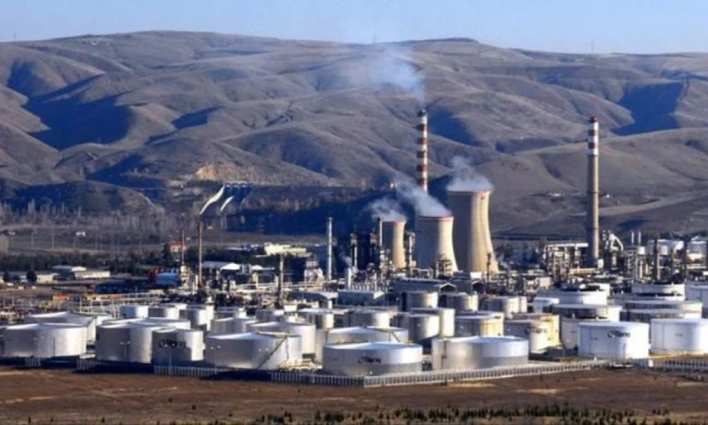 Como alternativa logística, las autoridades evalúan el envío de crudo por tren hacia China / Foto: cortesía