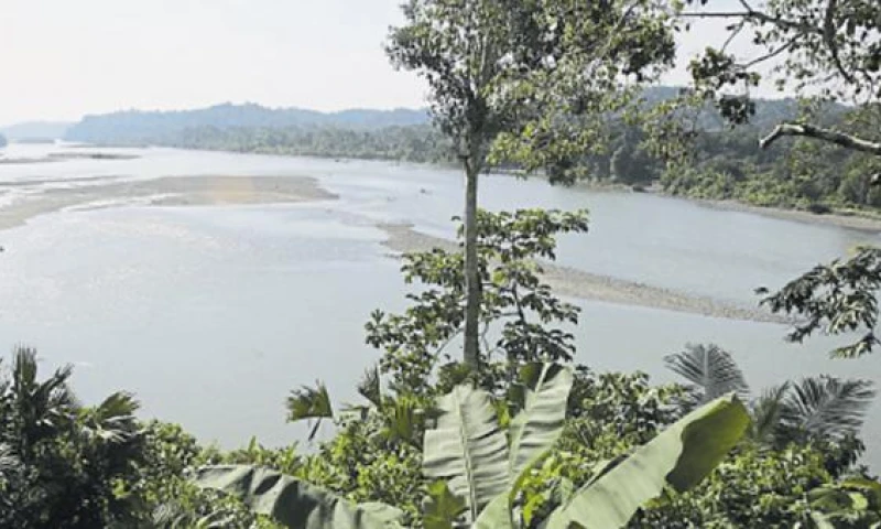 Vista panorámica del río Napo, que fue uno de los que navegó Sinclair junto a Theron Wasson. Foto: EL COMERCIO 