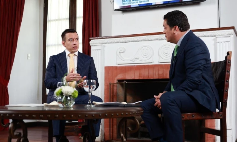El presidente Daniel Noboa fue entrevistado por Milton Pérez de Teleamazonas / Foto: cortesía Presidencia