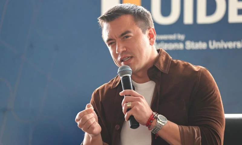 En su viaje al Vaticano estará acompañado por la ministra de Relaciones Exteriores y Movilidad Humana, Gabriela Sommerfeld / Foto: EFE