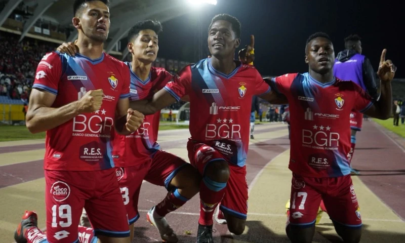 Ya son 3 los equipos clasificados al cuadrangular final de la Copa Ecuador 2022 / Foto: cortesía Radio La Red