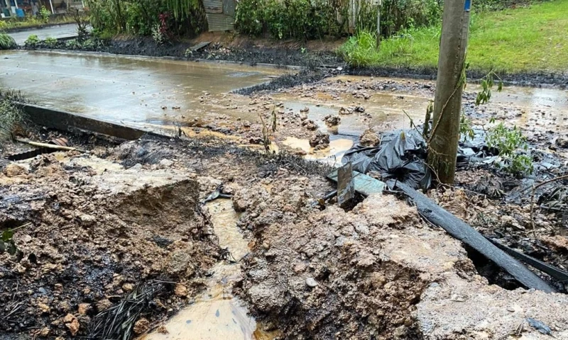 La estatal señaló que la tubería afectada es de empresas privadas./ Foto: cortesía Comps Córdova