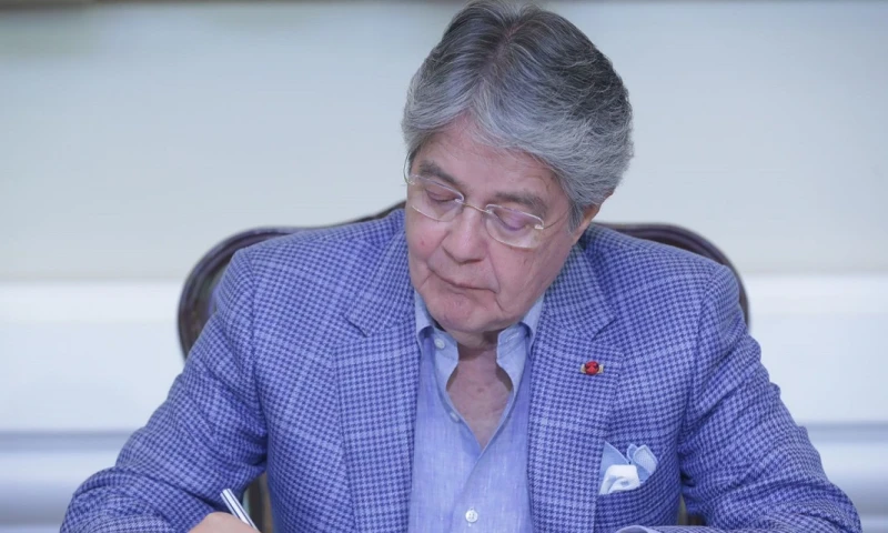 Noticias del Ecuador Medios Nacionales - 7 de Octubre de 2022 / Foto: cortesía Presidencia  