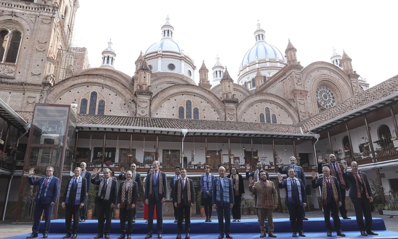 Las dificultades para suscribir un documento de consenso prolongaron las discusiones de la primera jornada de la cumbre / Foto: EFE