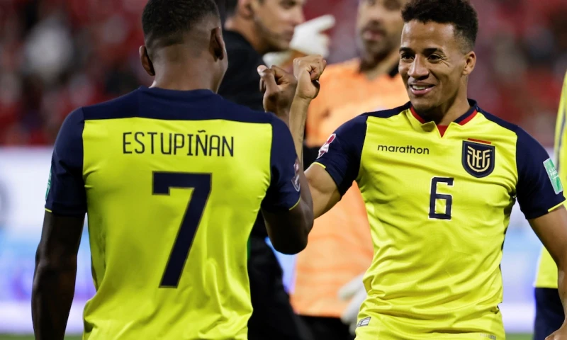 Las bajas en la selección para el choque ante Brasil aumentan / Foto: EFE 