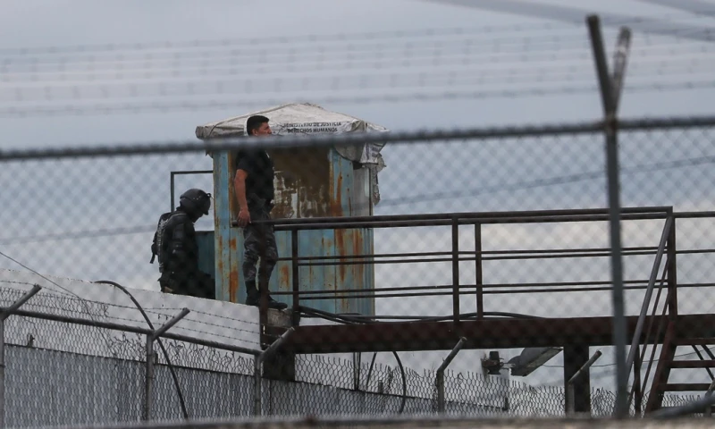 El SNAI señaló que entre el personal retenido hay 158 guardias carcelarios y 20 funcionarios administrativos / Foto: EFE