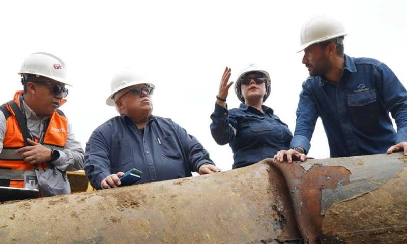 Un deslizamiento de tierra provocó la rotura del Sote en Esmeraldas / Foto: cortesía Petroecuador