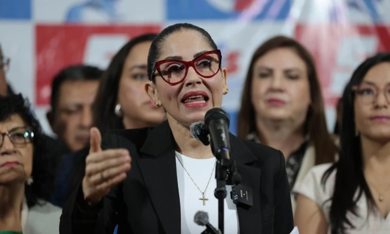 González denunció además que, al preguntar por los motivos del allanamiento, le indicaron que el caso era reservado / Foto: EFE