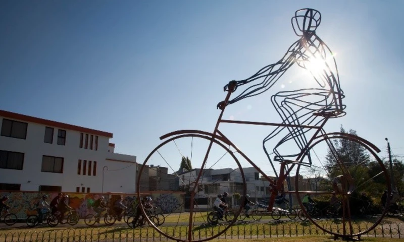 Todas las iniciativas que se apliquen en el sector transporte, tendrán un mayor impacto en la reducción de emisiones / Foto: IIGE