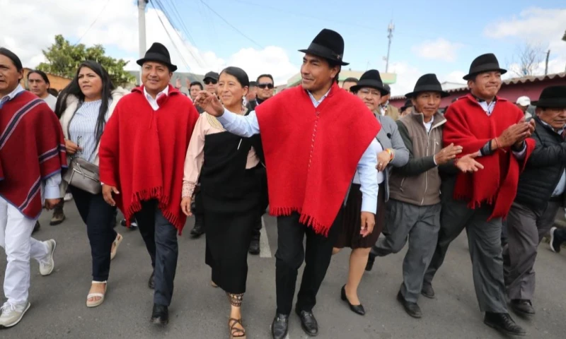 Según los resultados proporcionados por el CNE, Noboa cuenta con el 45,12 % / Foto: EFE