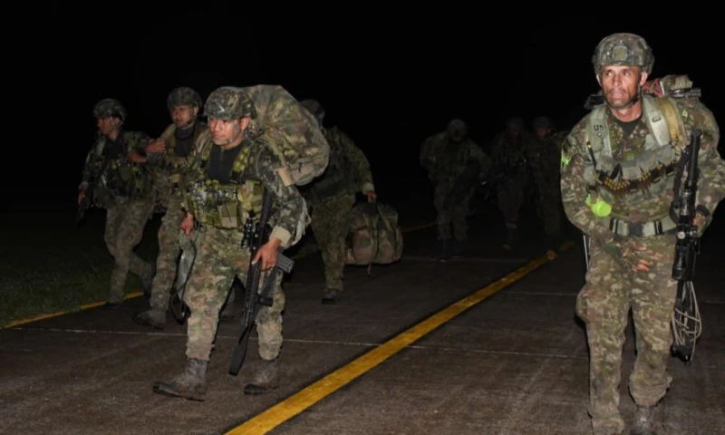 El Ministerio de Defensa informó que ya interpuso denuncia penal por secuestro, obstrucción a la función pública y asonada / Foto: cortesía Mauricio Vanegas