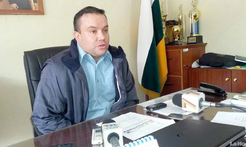 FUNCIONARIO. Cristian Carrillo, director provincial del MTOP. 