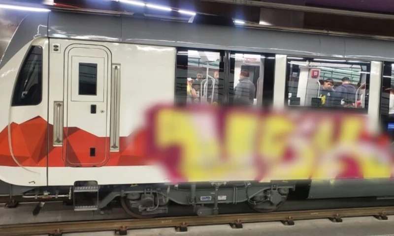 El acto vandálico ocurrió anoche, a las 20:43 / Foto: cortesía Municipio de Quito