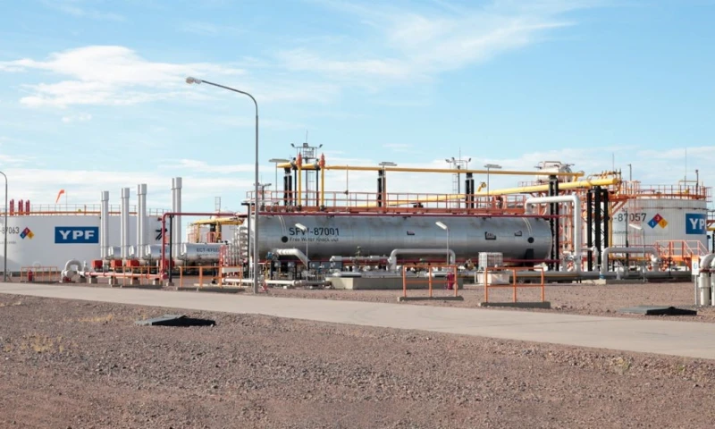 El oleoducto tiene como punto de partida la planta de tratamiento de crudo en el área Loma Campana / Foto: cortesía Eolo Media