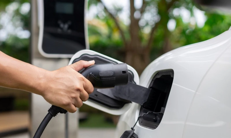 A partir del año 2025 todos los vehículos que se incorporen al servicio de transporte público en Ecuador deberán ser únicamente de medio motriz eléctrico / Foto: IIGE