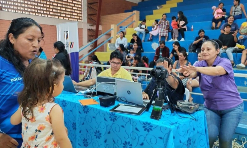 La jornada de atención integral fue organizada por el Ministerio de Desarrollo Humano / Foto: cortesía Ministerio de Desarrollo Humano