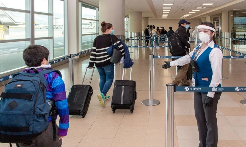 Este era el único requisito relativo a la pandemia vigente en Ecuador después de que en octubre de 2022 se eliminasen todas las demás restricciones de ingreso al país / Foto: cortesía Quiport