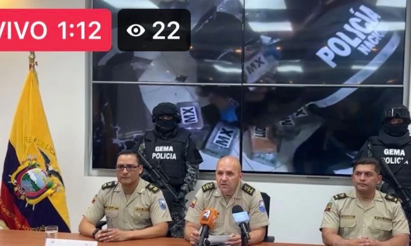 La droga fue encontrada al inspeccionar un camión en el municipio de Naranjal, en la provincia de Guayas / Foto: cortesía Policía Nacional