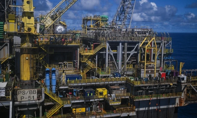 Entre octubre y diciembre pasados los ingresos bajaron cerca de un 10 % frente a los mismos meses del año anterior / Foto: EFE