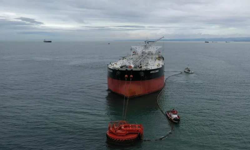 Petroecuador anunció un acuerdo para liberar 27 cargamentos de petróleo que tenía comprometidos con Petrochina entre 2022 y 2023 / Foto: cortesía Petroecuador